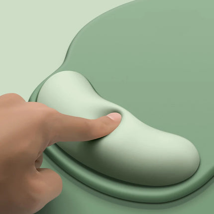 Tapis de Souris de Jeu Ergonomique – Tissu Soie de Lait, Fond Antidérapant & Mousse à Mémoire de Forme