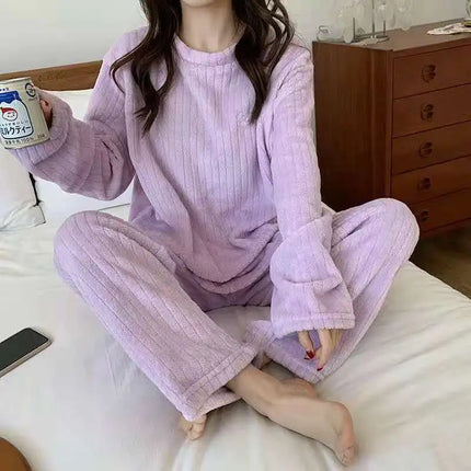 Pyjama Hiver Femme en Velours de Corail – Chaud, Doux & Confortable – Nouvelle Collection Automne/Hiver