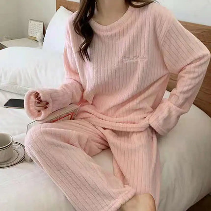 Pyjama Hiver Femme en Velours de Corail – Chaud, Doux & Confortable – Nouvelle Collection Automne/Hiver